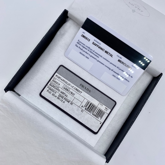 PRADA SAFFIANO Bi-Fold Wallet in Mercurio (Grey) BNIB - Picture 10 of 12